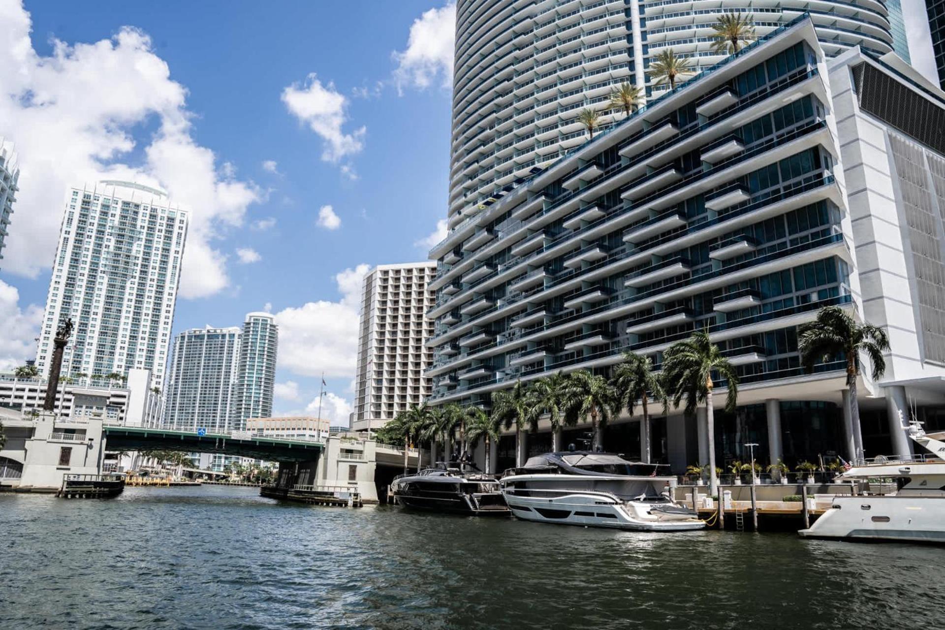 Mvr - High-rise Escape With Access *